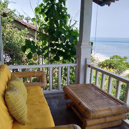 Stairway To Heaven Bungalows And Restaurant Амед Екстер'єр фото
