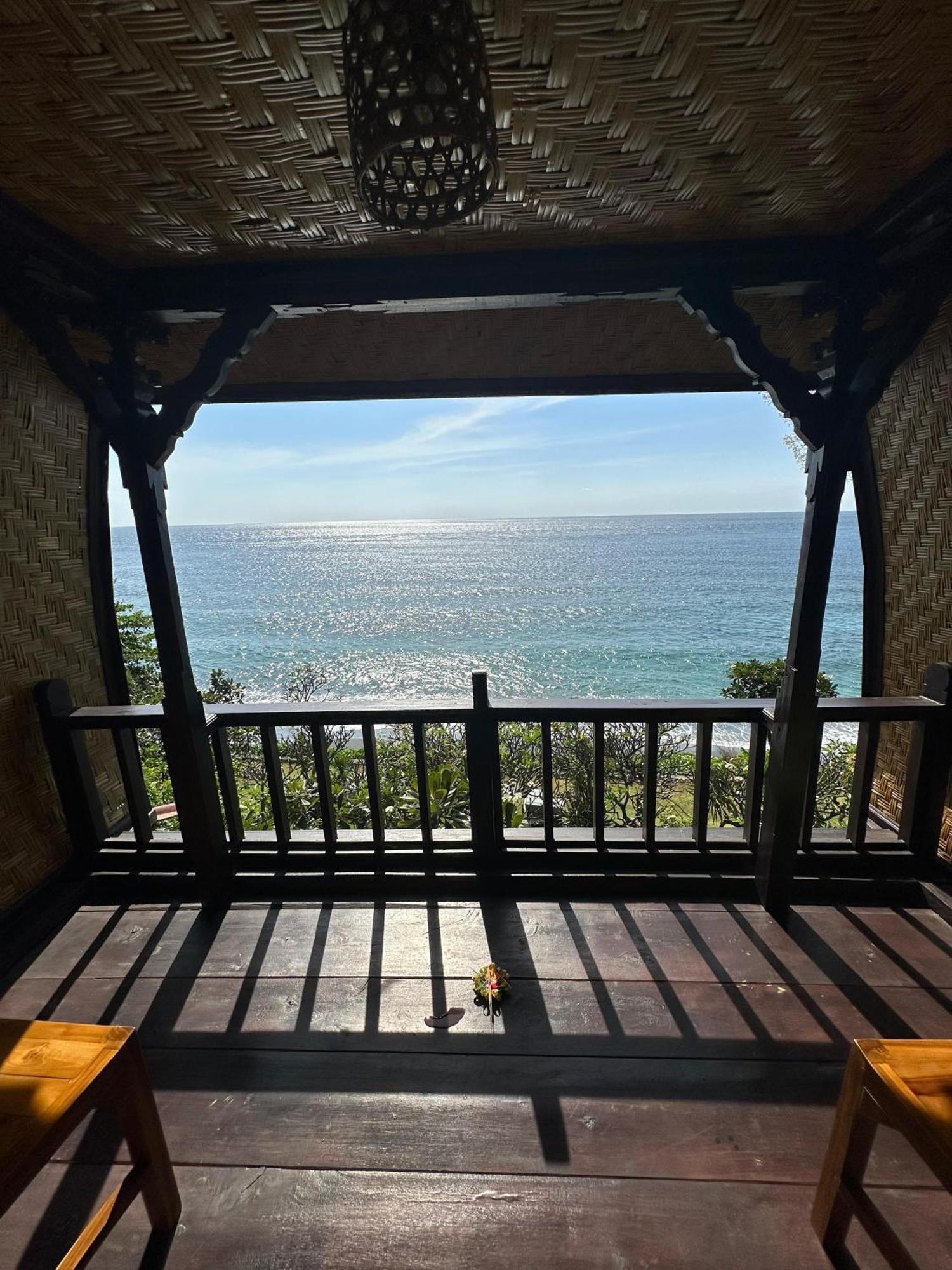 Stairway To Heaven Bungalows And Restaurant Амед Номер фото