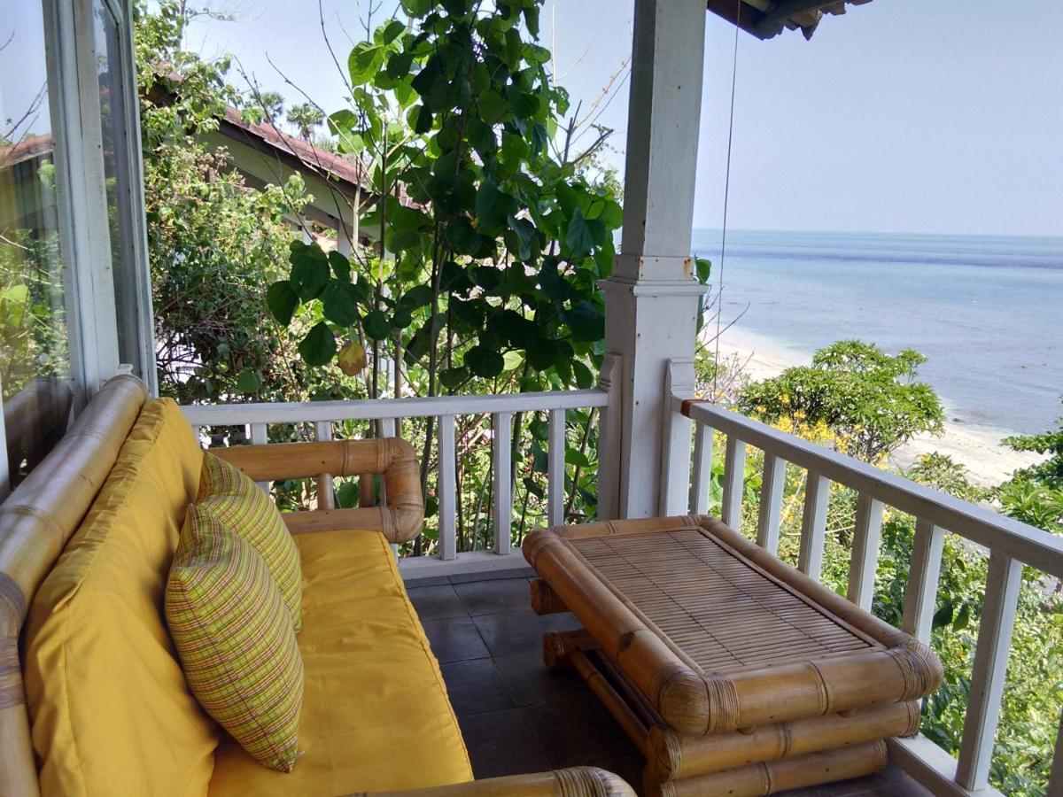 Stairway To Heaven Bungalows And Restaurant Амед Екстер'єр фото